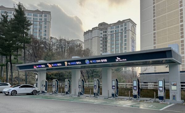 [사진2]쏘카 이용 시 충전 가능한 기흥휴게소(부산방향) SK일렉링크 전기차 급속 충전소 전경