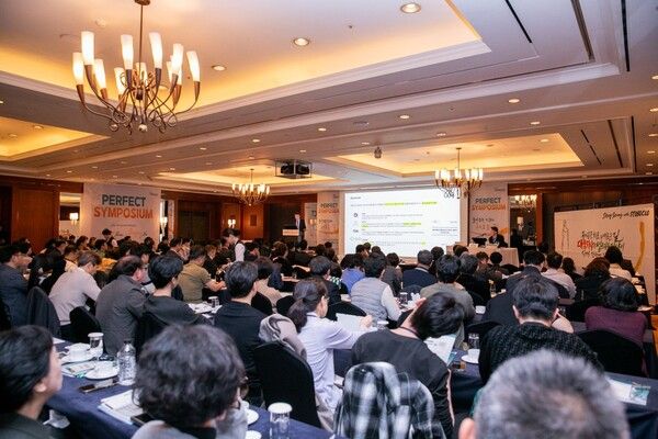 대웅제약이 골다공증 치료 바이오시밀러 스토보클로의 성공적인 론칭을 기념해 전국&nbsp;8개 도시에서 개최한 퍼펙트 심포지엄을 성료하고,&nbsp;본격적인 시장 확대에 나섰다. 대웅제약 제공 [뉴스락]