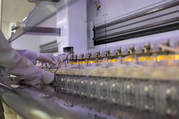 롯데중앙연구소가 지난&nbsp;2일부터&nbsp;4일까지 개최된 한국식품과학회 국제학술대회에서 제빵효모&nbsp;2종 개발 연구 성과를 발표했다. 롯데중앙연구소 제공 [뉴스락]