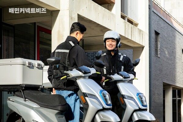 우아한청년들의 3PL 물류시스템&nbsp;'배민커넥트비즈'가 서비스 품질을 개선하고 라이더 수입을 높였다는 연구결과가 물류학회지 최신호에 발표됐다. 우아한청년들 제공 [뉴스락]