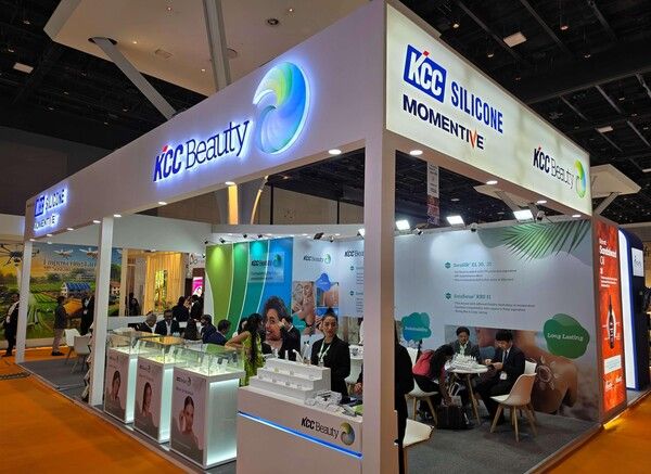 지난해 HPCI India 전시회에 참가한 KCC실리콘(KCC Beauty) 부스 전경. 사진 KCC [뉴스락]