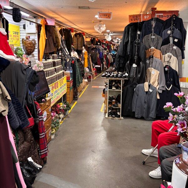 서울풍물시장 내부. [뉴스락]