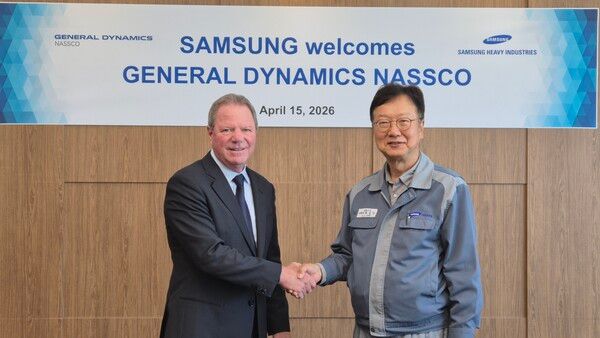 최성안 삼성중공업 대표이사 부회장(우측)과 데이비드 카버 나스코 사장(좌측). 삼성중공업 제공 [뉴스락]