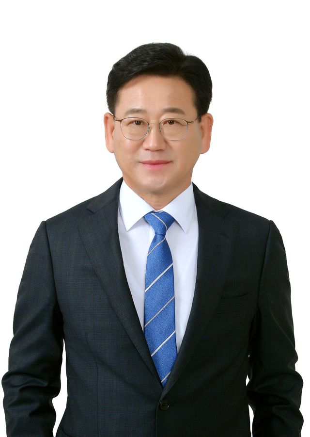 국회 산업통상자원중소벤처기업위원회 소속 김정호 의원 [사진제공=김정호 의원실]