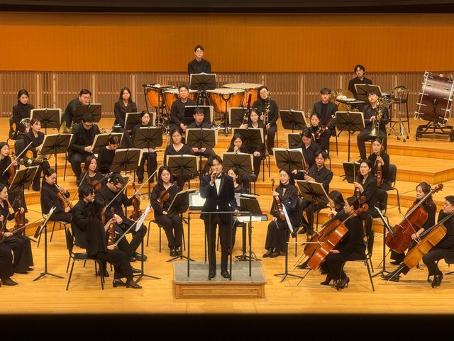 지휘자 아드리엘 김이 이끄는 오케스트라 디 오리지널&nbsp; [사진 제공=오케스트라 디 오리지널]<br>