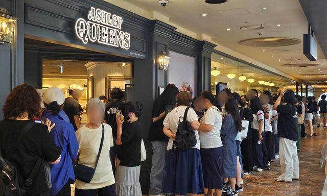 최근 저렴한 가격에 외식할 수 있는 뷔페형 식당의 인기가 늘어나면서, 이랜드가 운영하는 무한 리필형 뷔페 애슐리도 크게 성장했다. [사진 출처=이랜드]