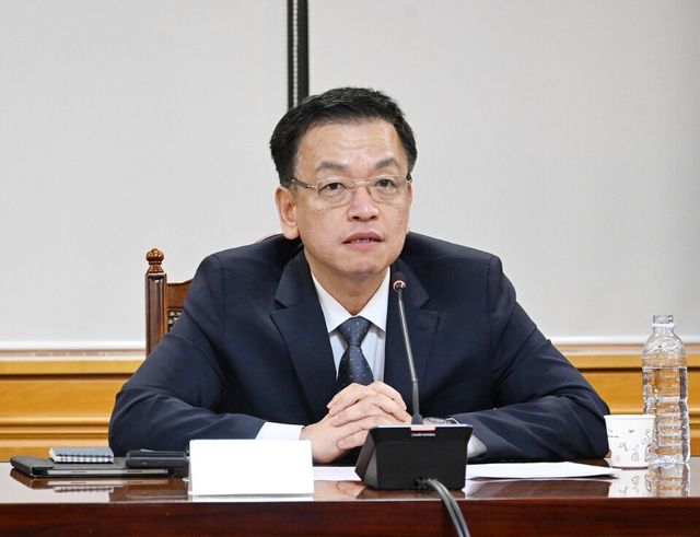 최상목 부총리 겸 기획재정부 장관이 4일 오전 서울 중구 은행연합회에서 긴급 거시경제금융현안 간담회를 주재했다. [사진출처=기획재정부]