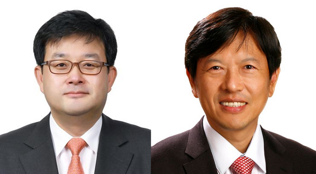 손현호 SK디스커버리 대표이사 사장(왼쪽)과 안현 SK하이닉스 N-S Committee 사장 [사진제공=SK그룹]