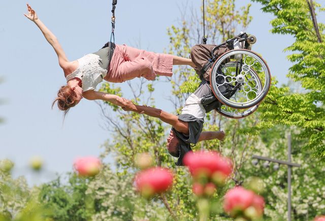 어린이날 연휴를 앞둔 지난 3일 서울 용산구 노들섬에서 2024 서울서커스페스티벌 공연이 펼쳐지고 있다. [사진제공=뉴시스]