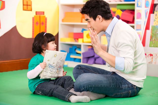 남성 보육교사는&nbsp; [사진 출처=게티이미지뱅크]