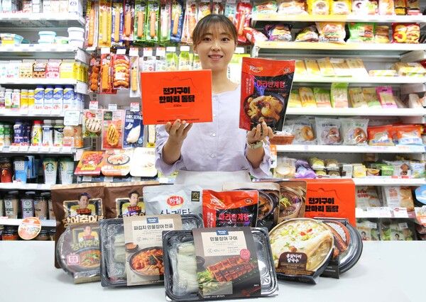 GS25가 이른 무더위에 간편 보양식 신제품 6종을 선보인다. [사진 제공=GS리테일]<br>