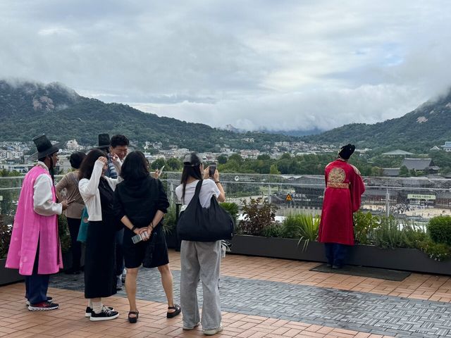 지난 5일 샬롬의