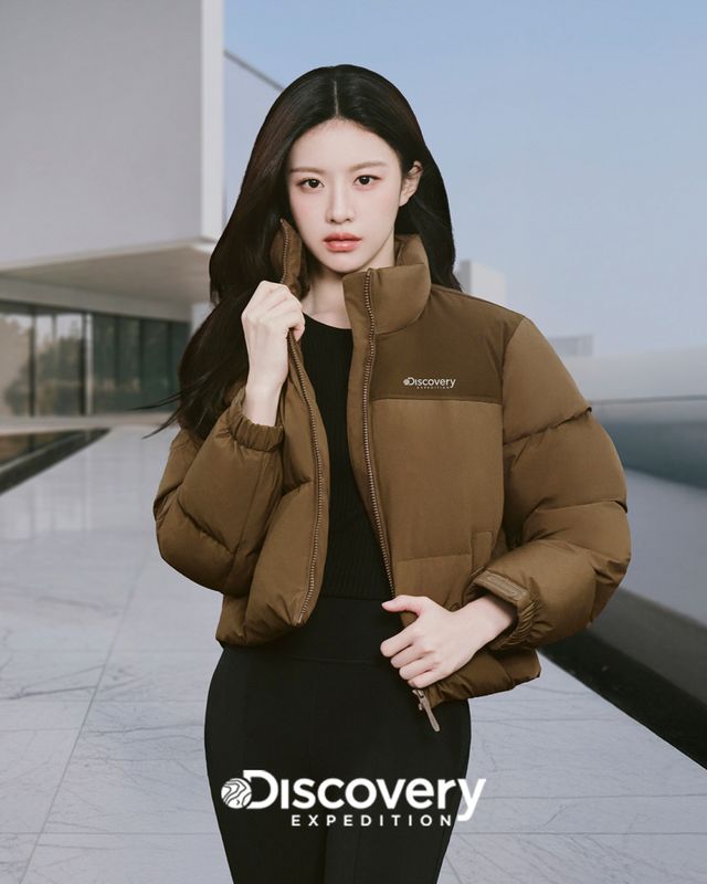 디스커버리 익스페디션 배우 고윤정 크롭 다운 화보. [사진=디스커버리 익스페디션]