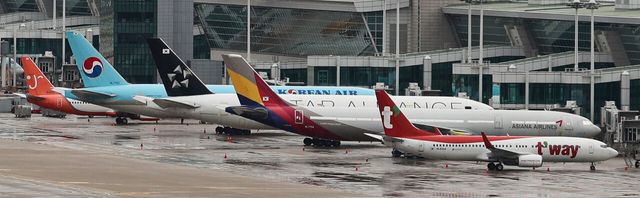 인천국제공항에 여러 항공사의 여객기가 보이고 있다. [사진제공=뉴시스]&nbsp;<br>