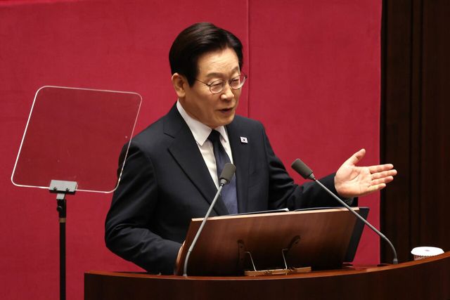 이재명 대통령이 지난 4일 서울 여의도 국회에서 2026년도 예산안에 대한 시정연설을 하고 있다. [사진제공=뉴시스]