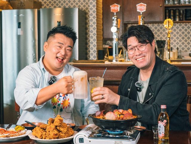 CJ프레시웨이x금별맥주, 외식 솔루션 콘텐츠. 셰프 이원일(왼쪽)과&nbsp;오세득이&nbsp;출연했다. [사진=CJ프레시웨이]