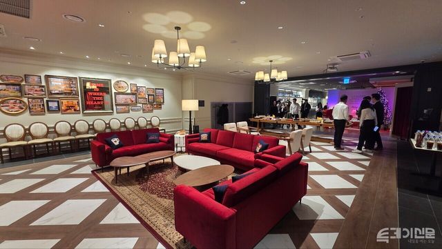 19일 서울 성동구 성수동에서 애슐리퀸즈 팝업&nbsp;‘하우스 오브 애슐리’가 열렸다.&nbsp;ⓒ투데이신문<br>