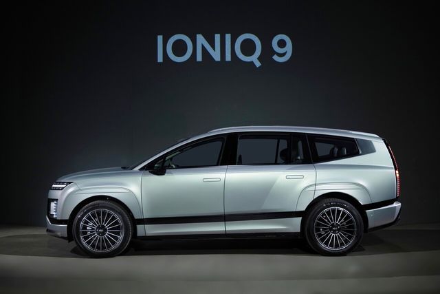 아이오닉 9이 출시 행사에서 전시되어 있는 모습. [사진=현대차]