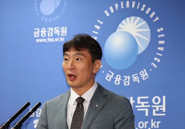 금융감독원 이복현 원장 [사진출처=뉴시스]