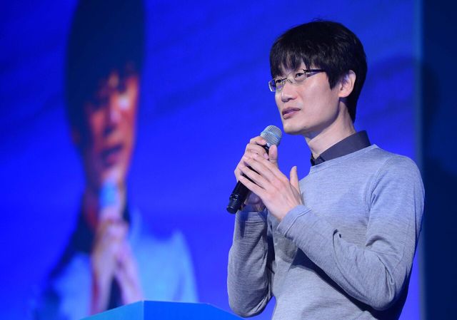 삼성동 코엑스 그랜드볼룸에서 열린 네이버 주최 개발자 컨퍼런스에서 당시 네이버 이해진 의장이 인사말을 하고 있다. [사진제공=뉴시스]