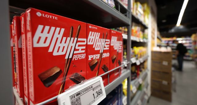 롯데웰푸드가 일부 제품 가격을 오는 2월 17일부터 인상한다. [사진 출처=뉴시스]<br>