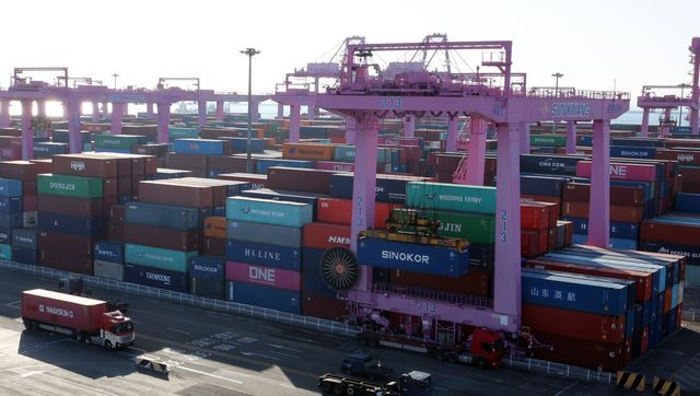 인천 연수구 인천신항 컨테이너 터미널 [사진=뉴시스]