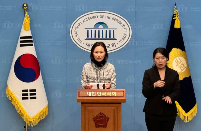 조국혁신당 이해민 의원이 기자회견을 진행하고 있다. [사진=이해민 의원실]