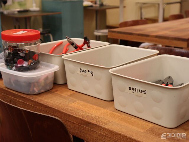 수리상점 곰손 수리 공구함 ⓒ투데이신문<br>