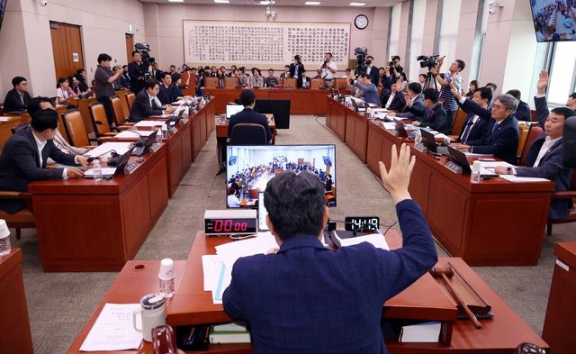 &nbsp;22일 오후 서울 여의도 국회 법제사법위원회 전체회의. [사진제공=뉴시스]<br>
