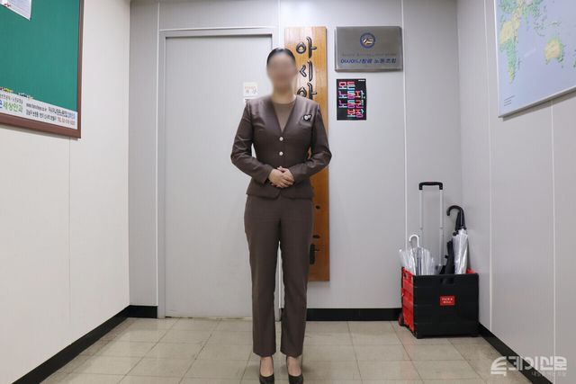 20년 차 승무원 노안이(가명·44)씨의 모습. ⓒ투데이신문