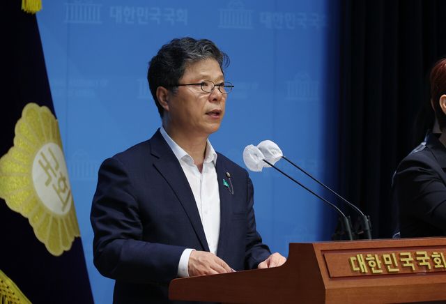 서영석 더불어민주당 의원 [사진제공=뉴시스]