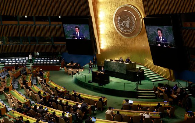 이재명 대통령이 23일(현지 시간) 미국 뉴욕 유엔 본부에서 진행된 제80차 유엔 총회에서 기조연설을 하고 있는 현장 모습. [사진제공=뉴시스]