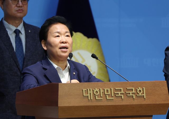 더불어민주당 문정복 의원. [사진제공=뉴시스]