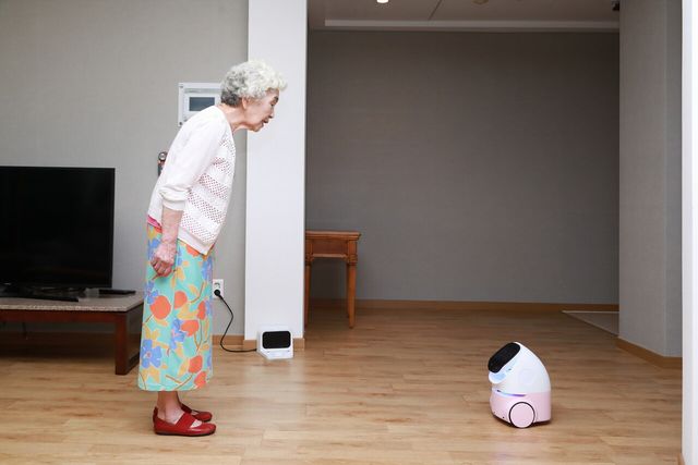 홈 AI 컴패니언 로봇 시연 사진. [사진=삼성물산]