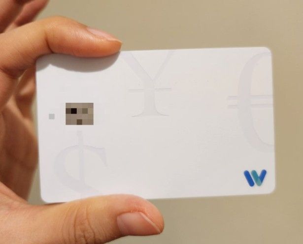 A씨가 사용한 트래블월렛 실물 카드 [사진=독자 제공]