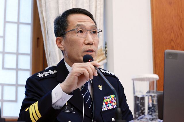 유재성 경찰청장 직무대행이 지난 3일 청와대에서 진행된 국무회의에 참석해 있다. [사진제공=뉴시스]<br>