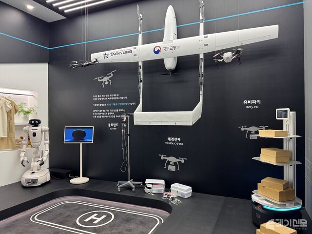 LG에너지솔루션 배터리가 탑재된 로봇과 드론. ⓒ투데이신문