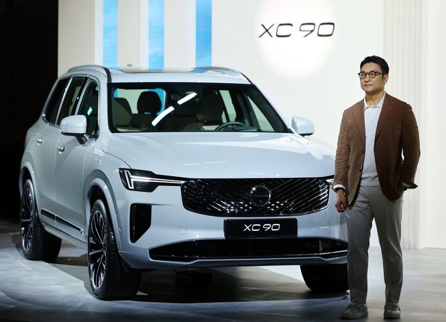 볼보자동차코리아 이윤모 대표. [사진=뉴시스]