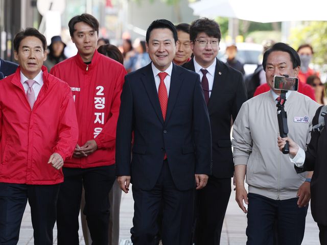 장동혁 국민의힘 대표가 29일 청년 생활밀착형 공약 간담회 ‘청년 PICK 공약단·쓴소리위원회 합동 공약 발표’에 참석하고 있다. [사진제공=뉴시스]&nbsp;<br>