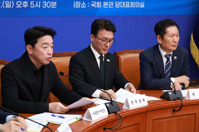 강훈식 대통령 비서실장이 3월 22일 서울 여의도 국회에서 열린 제7차 고위당정협의회에서 발언하고 있다. [사진제공=뉴시스]