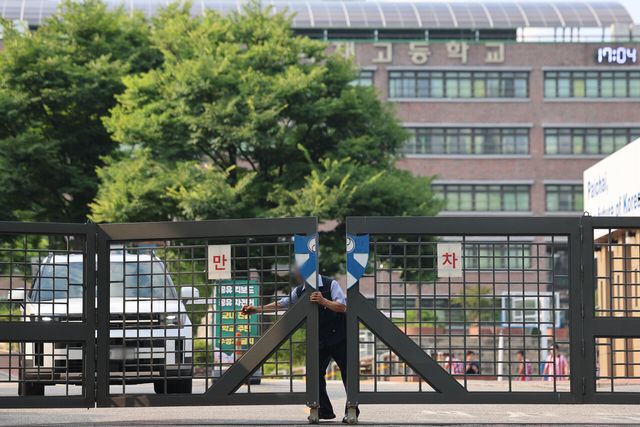 지난 1일 서울 강동구 배재고등학교 전경. [사진제공=뉴시스]