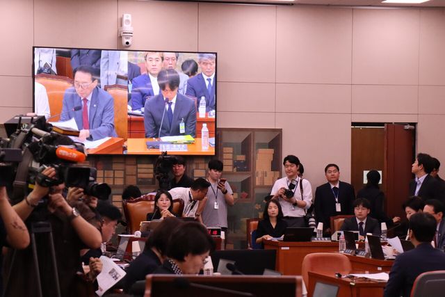 30일 서울 여의도 국회에서 열린 문화체육관광위원회의 대한축구협회 현안 관련 청문회. ⓒ투데이신문