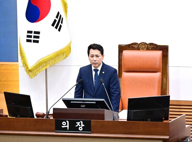 서울시의회 의장으로 선출된&nbsp;더불어민주당 임만균(관악3) 의원. [사진제공=서울시의회]