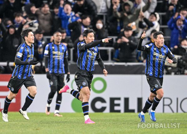 홍시후(가운데, 인천유나이티드). 서형권 기자