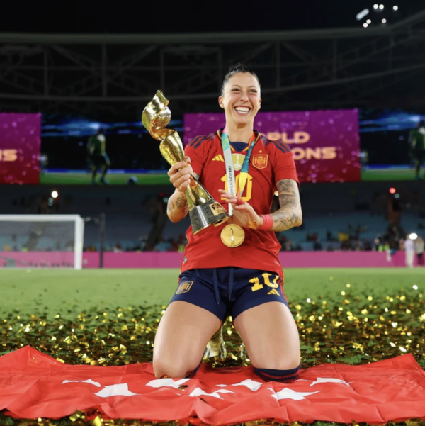 헤니페르 에르모소(스페인 여자 축구대표팀). FIFA 여자 월드컵 트위터 캡처