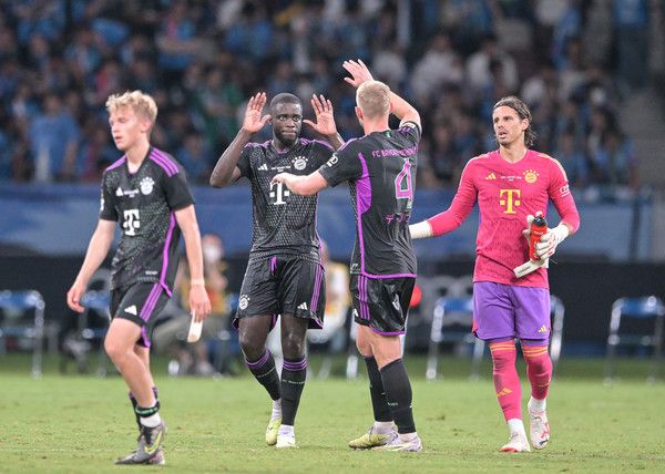 프란스 크레치그, 다요 우파메카노, 마테이스 더리흐트. 얀 조머(왼쪽부터). 서형권 기자