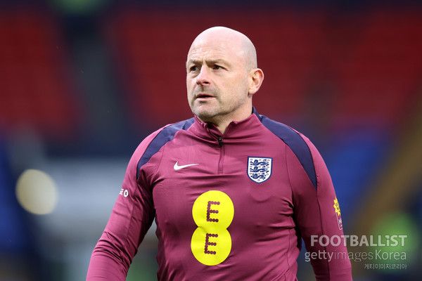 리 카슬리 잉글랜드 감독 대행. 게티이미지코리아