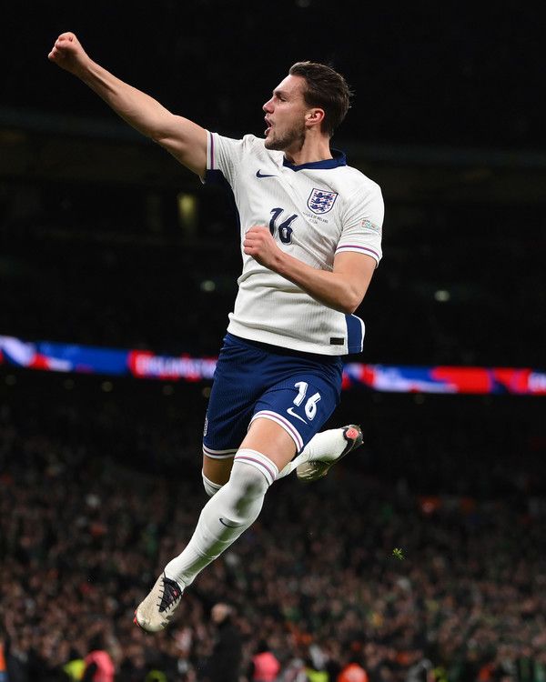 테일러 하우드벨리스(잉글랜드). 잉글랜드축구협회 X 캡처