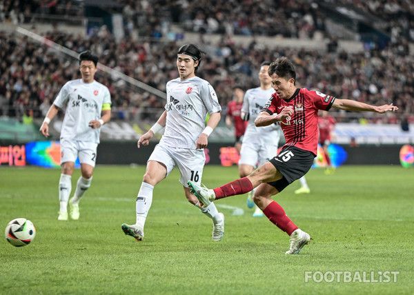 강상우(오른쪽, FC서울). 서형권 기자