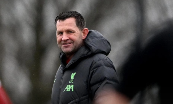 존 악터버그 리버풀 골키퍼코치. 리버풀 홈페이지 캡처